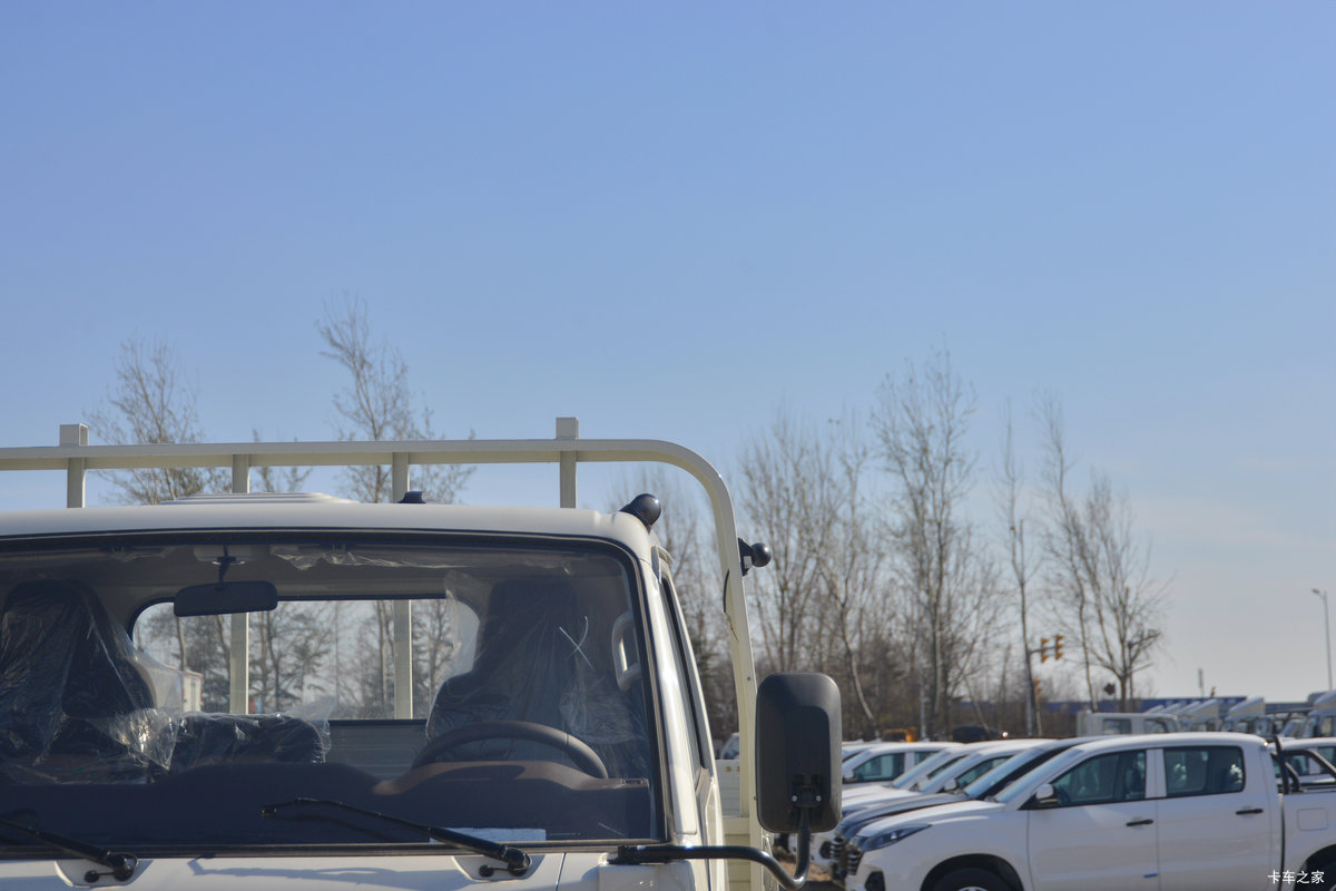 ���� �¿�˳�� 129���� 3.8�׵��������Ῠ(����)(JX1042TG26)���                                                