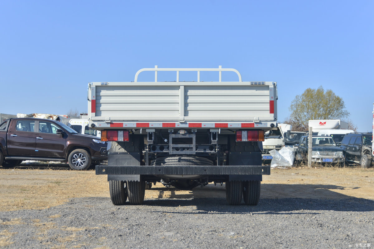 ���� �¿�˳�� 129���� 3.8�׵��������Ῠ(����)(JX1042TG26)���                                                