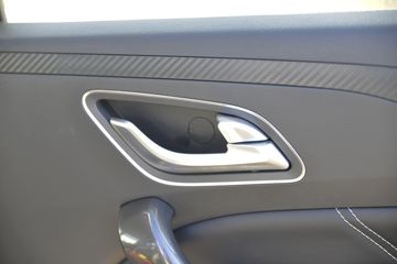 ���� ��7 2020�� ������ 2.0T���� 142���� �ֶ� ���� ����˫��Ƥ��ͼƬ