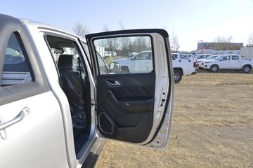 ���� ��7 2020�� ������ 2.0T���� 142���� �ֶ� ���� ����˫��Ƥ��ͼƬ