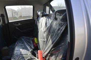 ���� ��7 2020�� ������ 2.0T���� 142���� �ֶ� ���� ����˫��Ƥ��ͼƬ