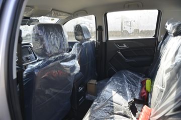 ���� ��7 2020�� ������ 2.0T���� 142���� �ֶ� ���� ����˫��Ƥ��ͼƬ