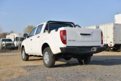 江铃 新宝典 2020款 舒适版 2.5T柴油 140马力 两驱 标轴距双排皮卡(国六)(5挡)