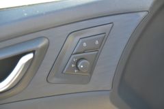 江铃 新宝典 2020款 舒适版 2.5T柴油 140马力 两驱 标轴距双排皮卡(国六)(5挡)