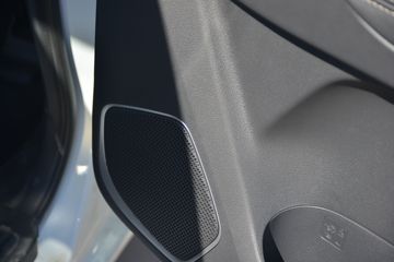 ������ʮ�� ���� 2020�� �Զ��콢�� 2.5T���� 150���� ���� ˫��Ƥ��ͼƬ