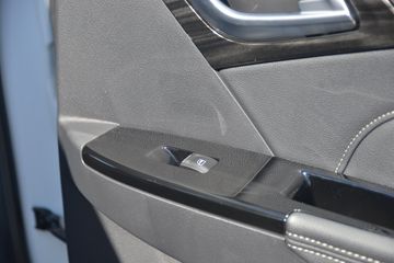 ������ʮ�� ���� 2020�� �Զ��콢�� 2.5T���� 150���� ���� ˫��Ƥ��ͼƬ