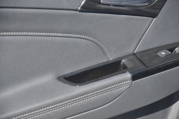 ������ʮ�� ���� 2020�� �Զ��콢�� 2.5T���� 150���� ���� ˫��Ƥ��ͼƬ