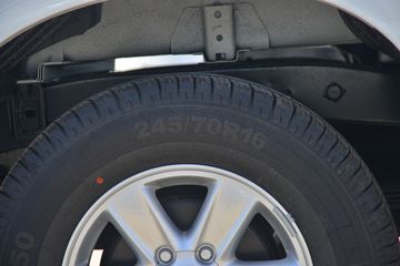 ������ʮ�� ���� 2020�� �Զ��콢�� 2.5T���� 150���� ���� ˫��Ƥ��ͼƬ