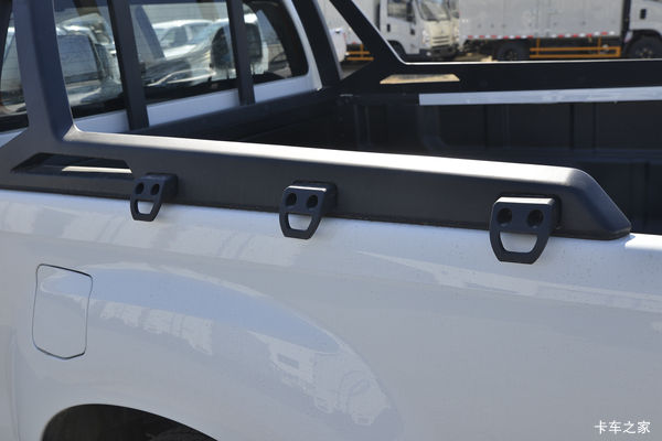 铃拓皮卡泉州市火热促销中 让利高达0.2万