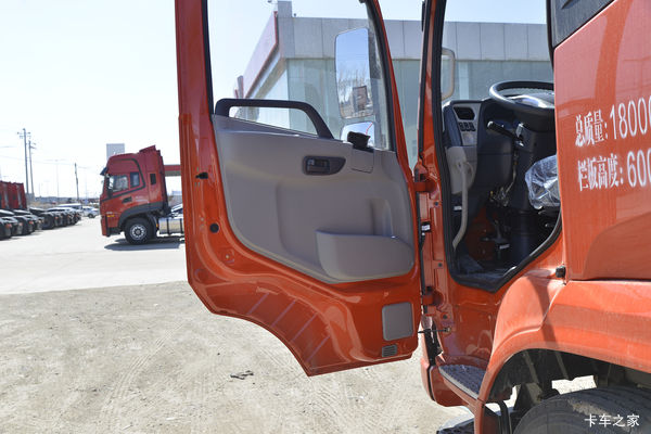 �������񶫷����ó� ���VR 185���� 4X2 6.75�׵���