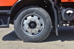 东风商用车 天锦KR中卡 220马力 4X2 6.75米栏板载货车(DFH1180EX3)