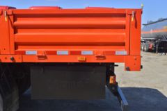 东风商用车 天锦KR中卡 220马力 4X2 6.75米栏板载货车(DFH1180EX3)