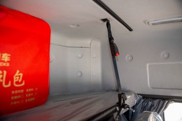 ó KR 245 4X2 8ʽػ(߶)(DFH5180XXYE4)ͼƬ