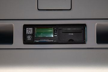ó KR 245 4X2 8ʽػ(߶)(DFH5180XXYE4)ͼƬ