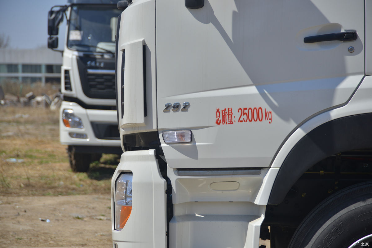 �������ó� ����VL�ؿ� 292���� 6X2 9.6����ʽ�ػ���(DFH5250XXYAX1V)���                                                