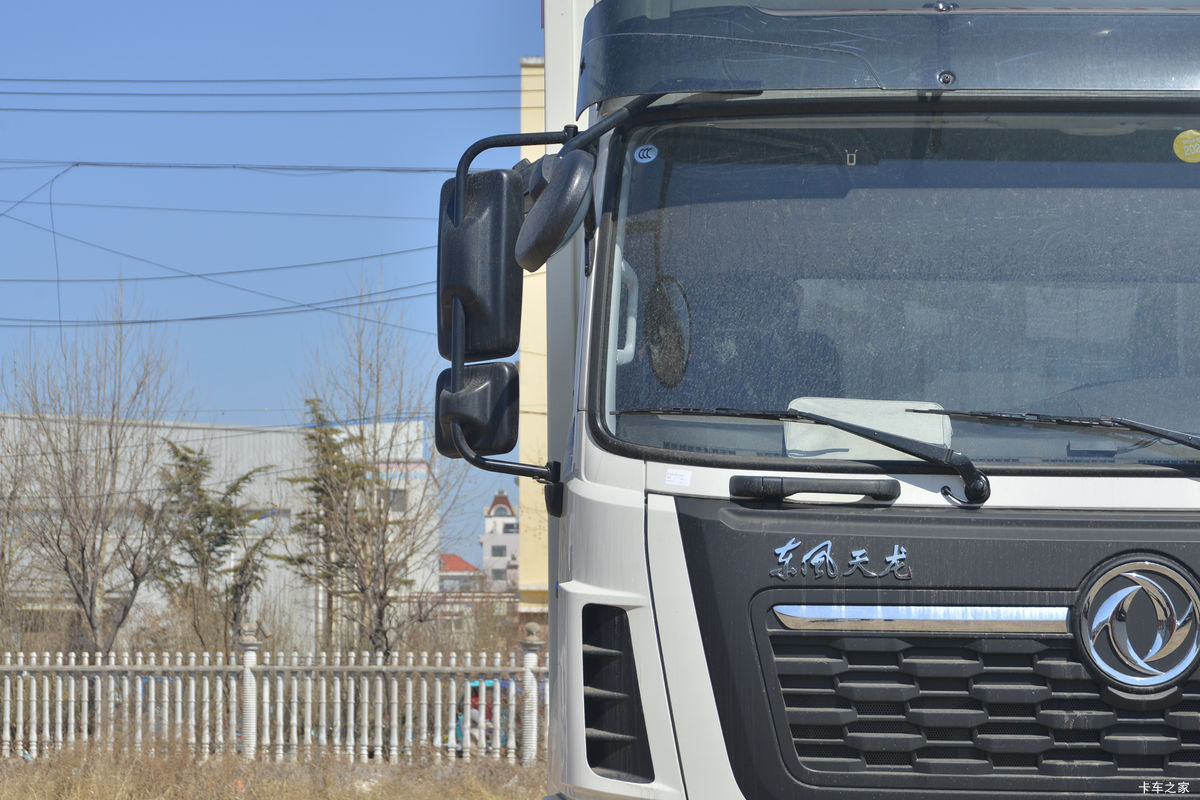 �������ó� ����VL�ؿ� 292���� 6X2 9.6����ʽ�ػ���(DFH5250XXYAX1V)���                                                