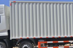 东风商用车 天龙VL重卡 292马力 6X2 9.6米厢式载货车(DFH5250XXYAX1V)