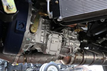 �й�����HOWO С˧ 130���� 4X2 3.6�׵�������С��(Һɲ)(ZZ1047F3111F145)ͼƬ