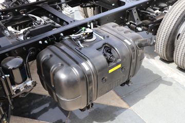 �й�����HOWO С˧ 130���� 4X2 3.6�׵�������С��(Һɲ)(ZZ1047F3111F145)ͼƬ