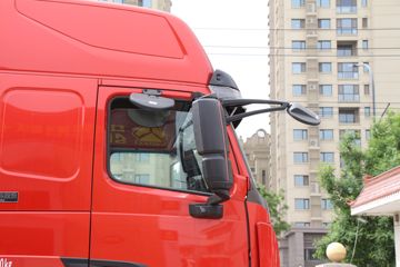 �й����� HOWO TH7�ؿ� 460���� 6X4 LNGǣ����(����)ͼƬ