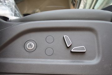 �й����� HOWO TH7�ؿ� 460���� 6X4 LNGǣ����(����)ͼƬ