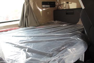 �й����� HOWO TH7�ؿ� 460���� 6X4 LNGǣ����(����)ͼƬ