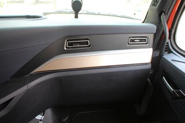 �й����� HOWO TH7�ؿ� 460���� 6X4 LNGǣ����(����)ͼƬ