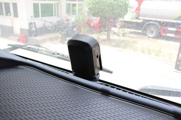 �й����� HOWO TH7�ؿ� 460���� 6X4 LNGǣ����(����)ͼƬ