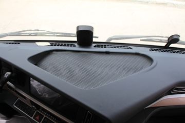 �й����� HOWO TH7�ؿ� 460���� 6X4 LNGǣ����(����)ͼƬ