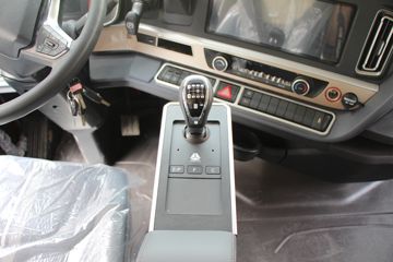 �й����� HOWO TH7�ؿ� 460���� 6X4 LNGǣ����(����)ͼƬ