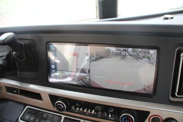 �й����� HOWO TH7�ؿ� 460���� 6X4 LNGǣ����(����)ͼƬ