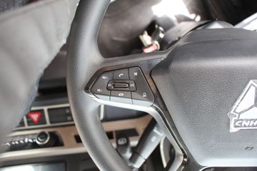 �й����� HOWO TH7�ؿ� 460���� 6X4 LNGǣ����(����)ͼƬ