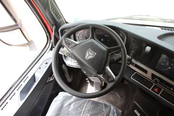 �й����� HOWO TH7�ؿ� 460���� 6X4 LNGǣ����(����)ͼƬ