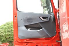 中国重汽 HOWO TH7重卡 460马力 6X4 LNG牵引车(国六)(ZZ4257V384HF1LB) 中国重汽 HOWO TH7重卡 460马力 6X4 LNG牵引车(国六)(ZZ4257V384HF1LB)