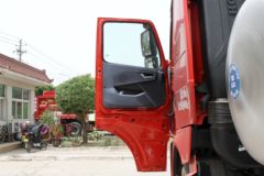 中国重汽 HOWO TH7重卡 460马力 6X4 LNG牵引车(国六)(ZZ4257V384HF1LB) 中国重汽 HOWO TH7重卡 460马力 6X4 LNG牵引车(国六)(ZZ4257V384HF1LB)