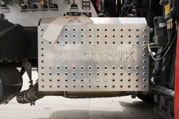 �й����� HOWO TH7�ؿ� 460���� 6X4 LNGǣ����(����)ͼƬ