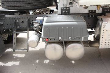 �й����� HOWO TH7�ؿ� 460���� 6X4 LNGǣ����(����)ͼƬ