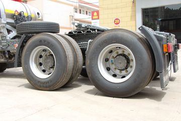 �й����� HOWO TH7�ؿ� 460���� 6X4 LNGǣ����(����)ͼƬ