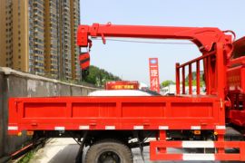 风驰&nbsp;随车吊上装图片