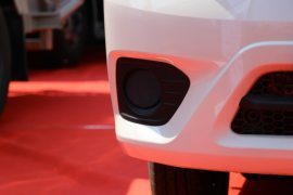 福田祥菱底盘&nbsp;扫路车外观图片