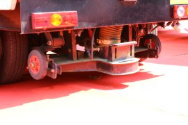 福田祥菱底盘&nbsp;扫路车底盘图片