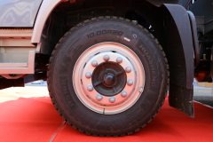 福田时代 领航ES7 260马力 4X2 压缩式垃圾车(国六)(北重电牌)(BZD5180ZYSA9)