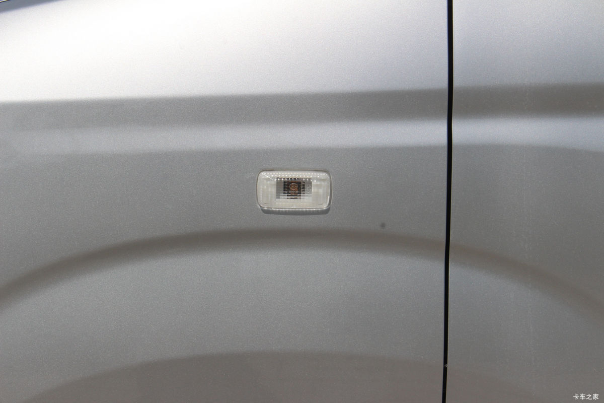 ����С�� C71 LV1��ţ�ӳ��� 2.0L 142���� 3.3�׵�������΢��(����)(DXK1021TC3HL)���                                                