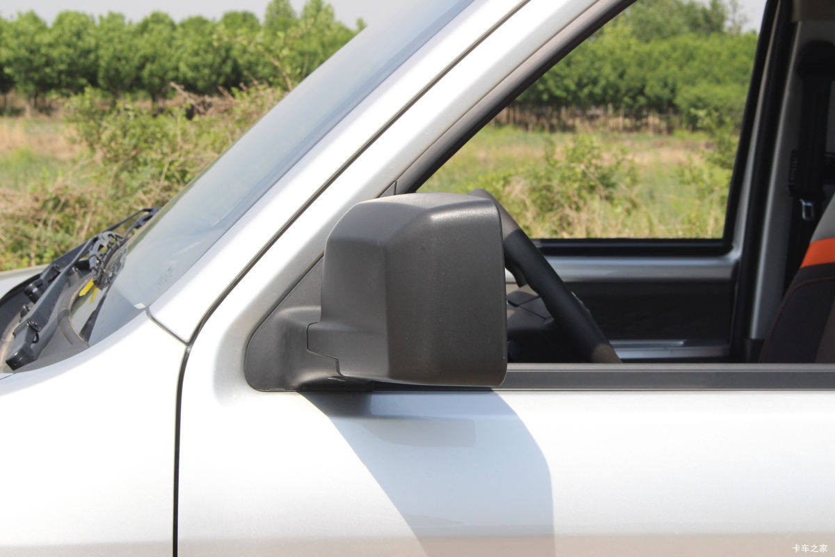 ����С�� C71 LV1��ţ�ӳ��� 2.0L 142���� 3.3�׵�������΢��(����)(DXK1021TC3HL)���                                                