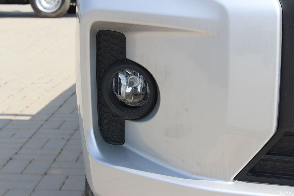 ����С�� C71 LV1��ţ�ӳ��� 2.0L 142���� 3.3�׵�������΢��(����)(DXK1021TC3HL)���                                                