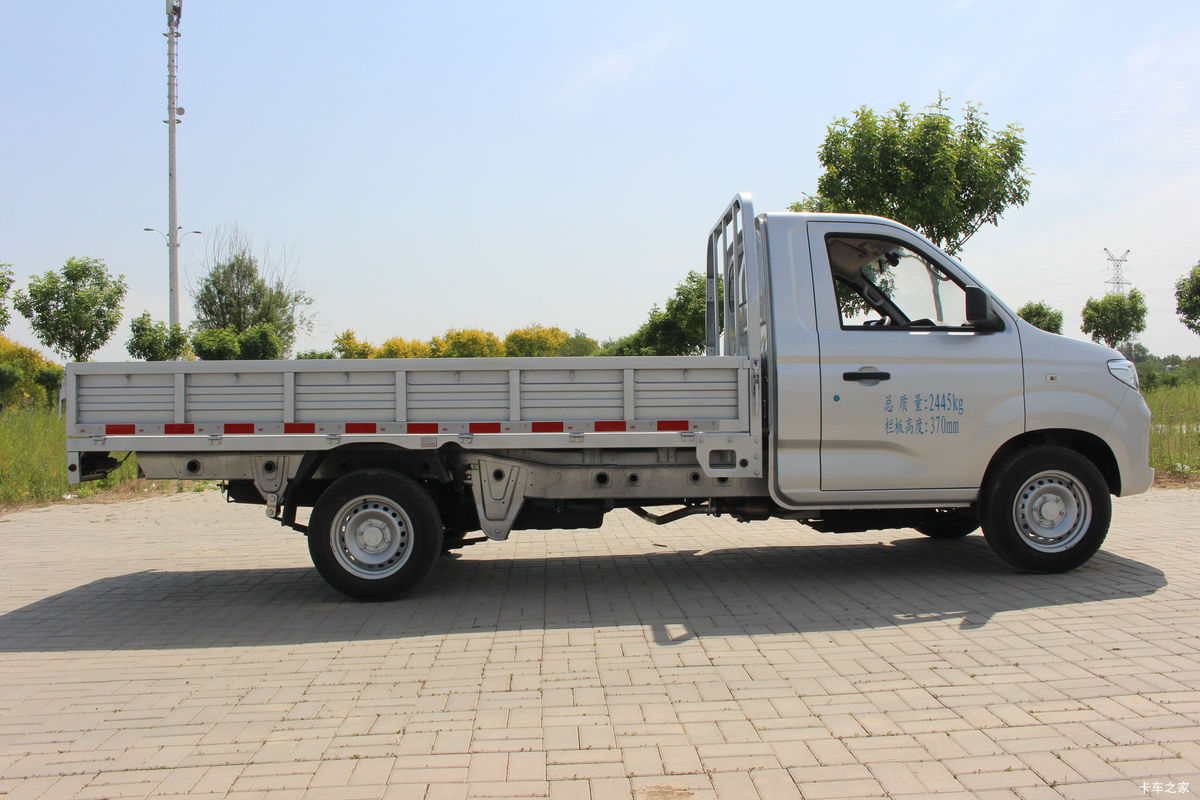 ����С�� C71 LV1��ţ�ӳ��� 2.0L 142���� 3.3�׵�������΢��(����)(DXK1021TC3HL)���                                                