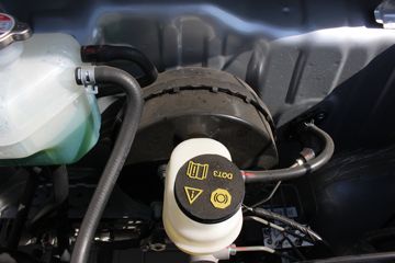 ����С�� C72 LV0��ţ�ӳ��� 2.0L 142���� 2.6��˫������΢��(����)ͼƬ