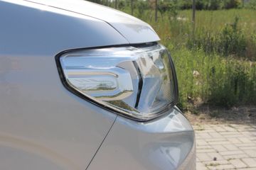 ����С�� C72 LV0��ţ�ӳ��� 2.0L 142���� 2.6��˫������΢��(����)ͼƬ