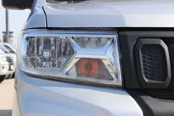 ����С�� C72 LV0��ţ�ӳ��� 2.0L 142���� 2.6��˫������΢��(����)ͼƬ