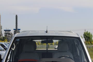 ����С�� C72 LV0��ţ�ӳ��� 2.0L 142���� 2.6��˫������΢��(����)ͼƬ